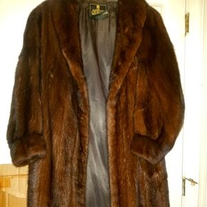 American FUR AWARDS COAT